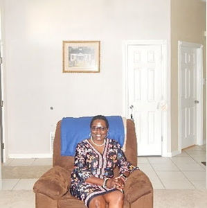 Meet your Posher, Debra